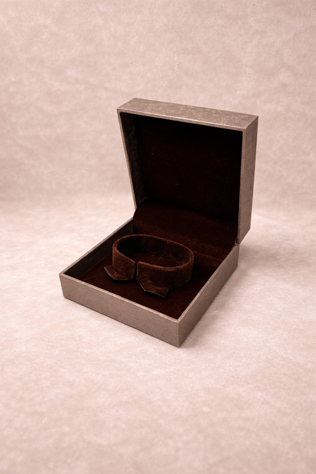 Metallic Gold Bangle Box