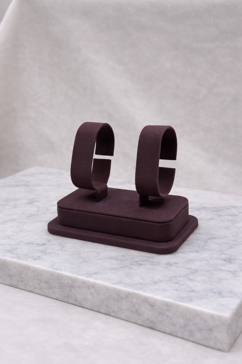 C Kada/Bangle Stand - Plush Series