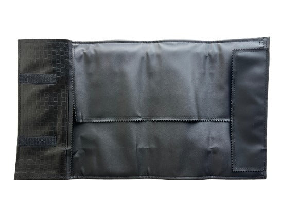 Chain Roller Black Rexine