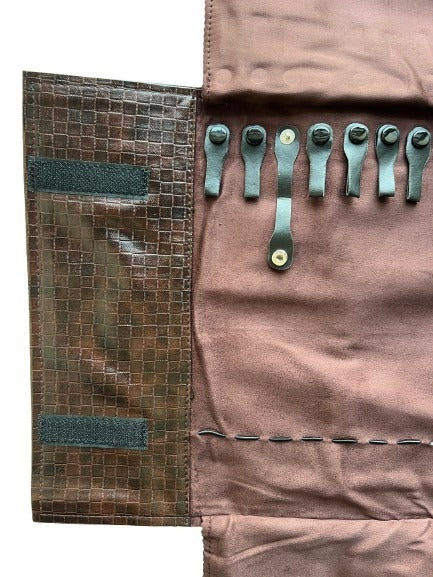 Chain Roller Brown Suede