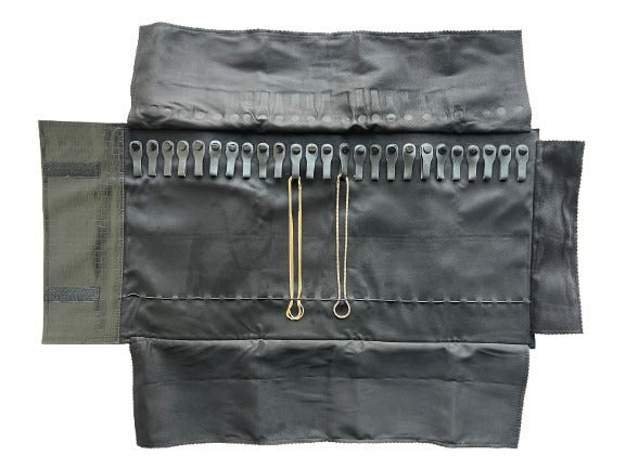 Chain Roller Black Suede