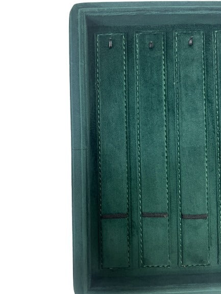 Green Velvet Stitch Tray - 5 Chain/ Bracelet (10x12 Inches)